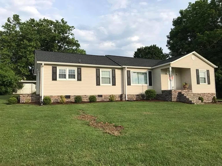 1712 Bristol Caverns Hwy — Photo 5