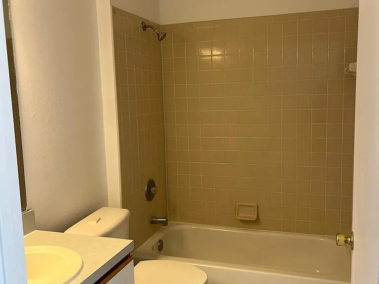 9176 Fort Jefferson Blvd #9176 — Photo 3