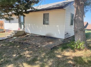 105 Baja Dr, Pierre, SD 57501