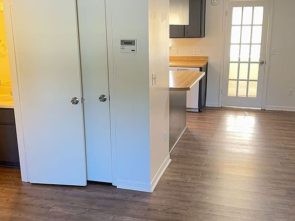 3rd image of 5138 Lance St APT A