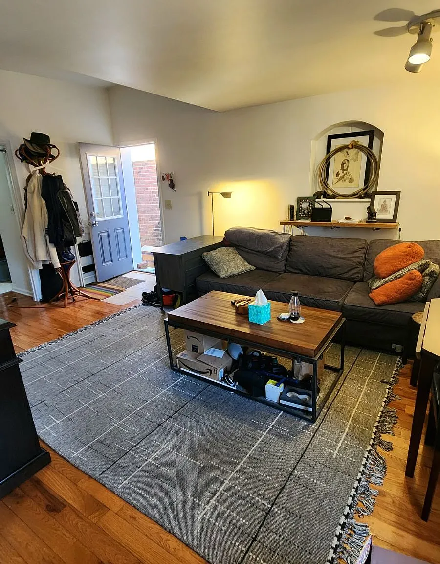 2 bed, 768 sqft, $1,650 — Photo 2