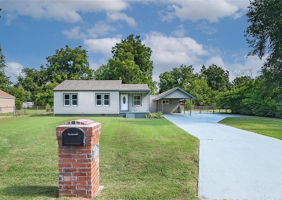1st image of 3937 Thomas Dr