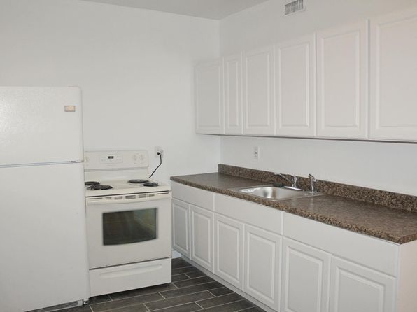 526 Mountain Ave #2