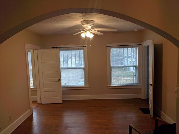 3rd image of 1349 Portland Ave NE #2