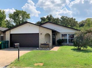 8 Montego Dr, Sherwood, AR 72120