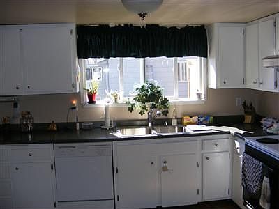 3rd image of 5001 103rd Pl NE