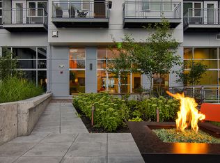 4502 42nd Ave SW #605, Seattle, WA 98116