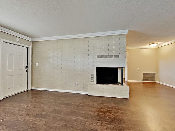 4th image of 6390 28th St S
