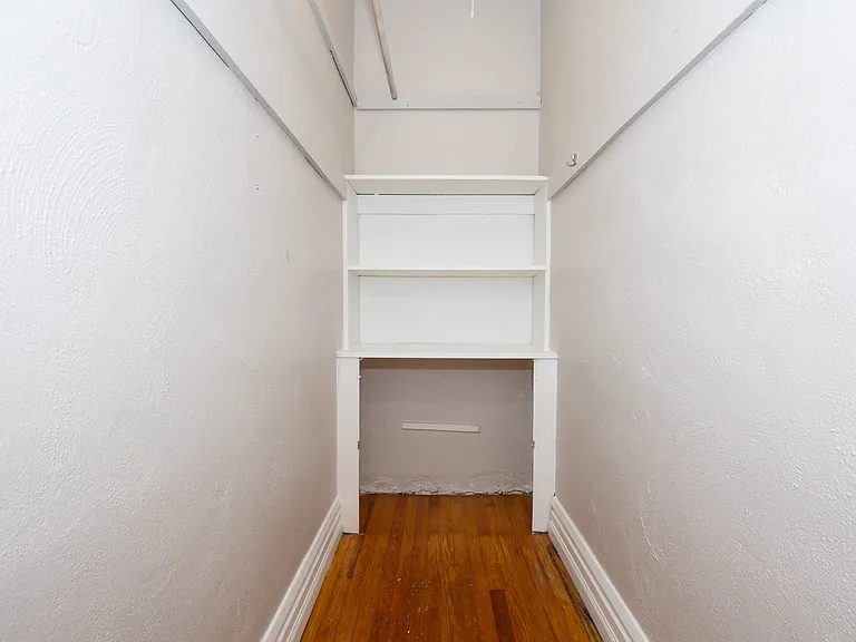 1444 N Lafayette St — Photo 22
