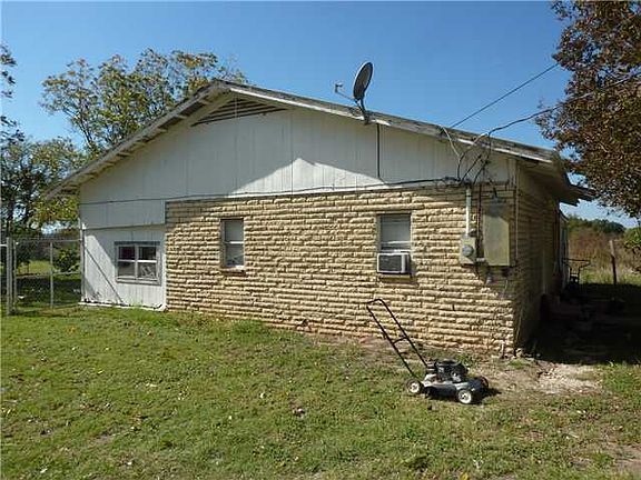 3rd image of 15251 Highway 29 W