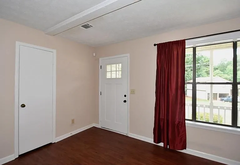 4276 Dogwood Farms Dr — Photo 12