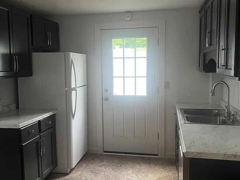 10 Kimball St #A — Photo 12