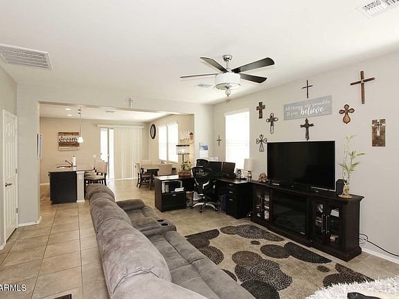 4th image of 251 N 56th Pl
