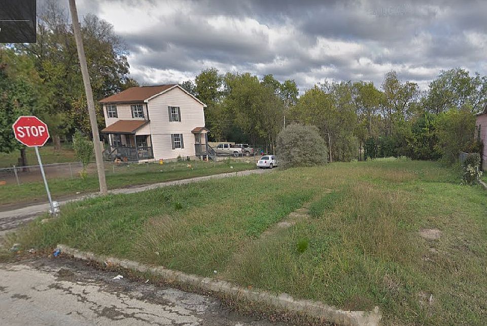 1st image of 1501 East Ave