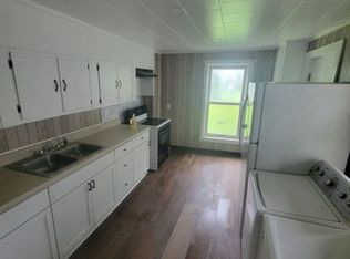 104 S Carlisle St, New Bloomfield, PA 17068