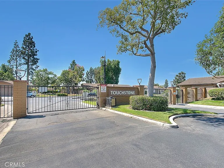 12112 Spencer Dr — Photo 4