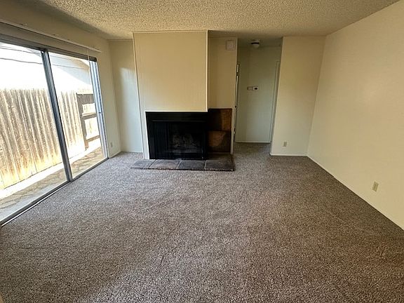 2nd image of 6677 Hillsdale Blvd