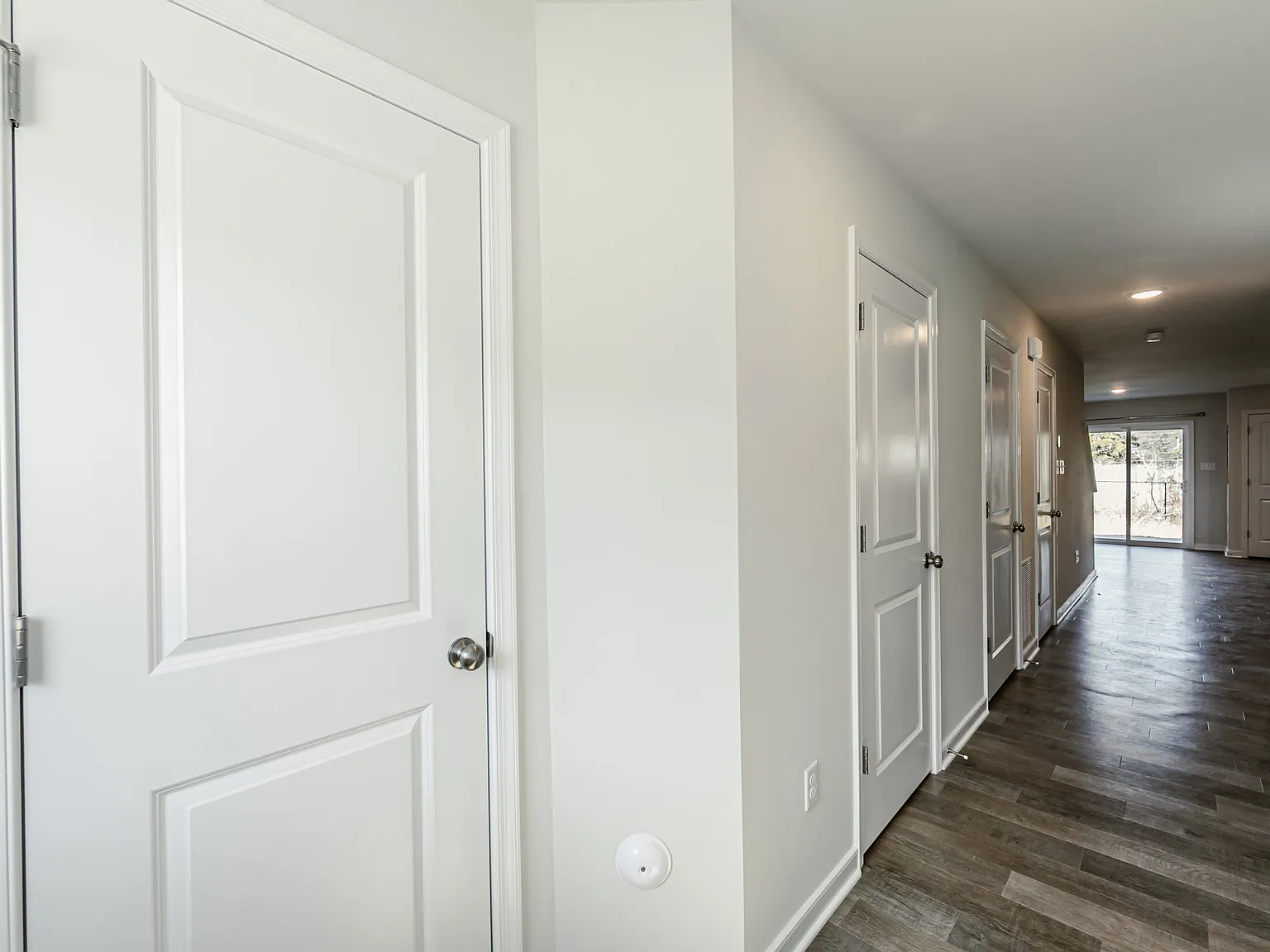 3 bed, 2.5 bath, 1532 sqft, $2,395 — Photo 3