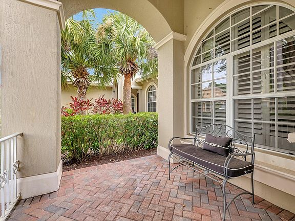 4th image of 7054 Maidstone Drive