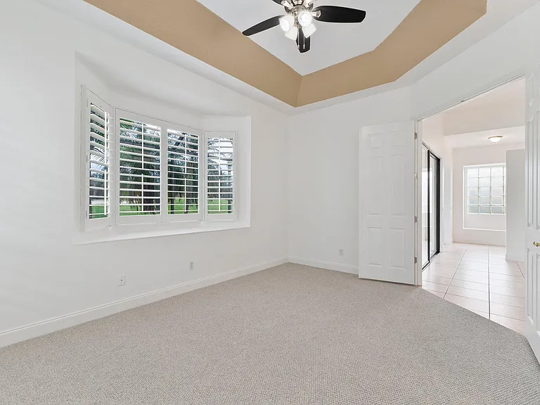 435 SW Jefferson Cir — Photo 23