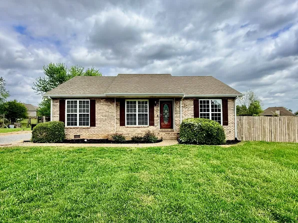 226 Westland St, Portland, TN 37148