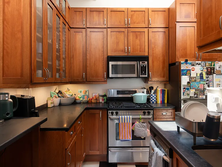281 Beacon St #18 — Photo 7