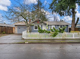 525 S 35th St, Springfield, OR 97478