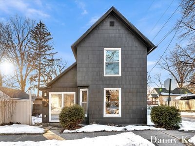 1245 Paris Ave NE, Grand Rapids, MI, 49505