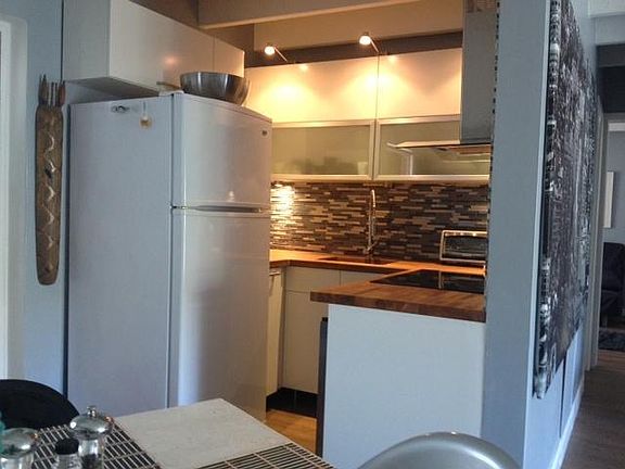 2nd image of 4001 S Ocean Blvd