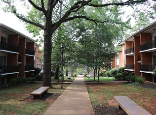 1800 Jefferson Park Ave APT 55, Charlottesville, VA