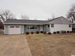 5110 N Sheridan Rd, Peoria, IL 61614