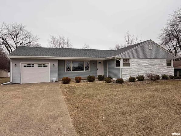 5110 N Sheridan Rd, Peoria, IL 61614
