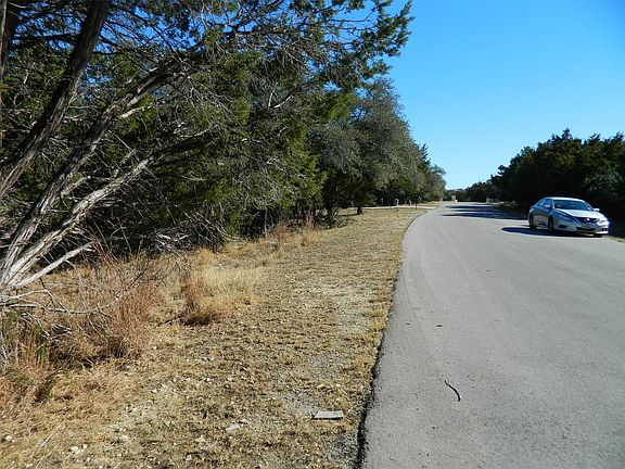 4th image of 21108 Santa Rosa Ave