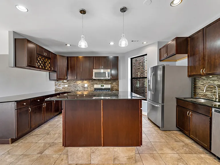 4144 S King Dr #11M — Photo 4