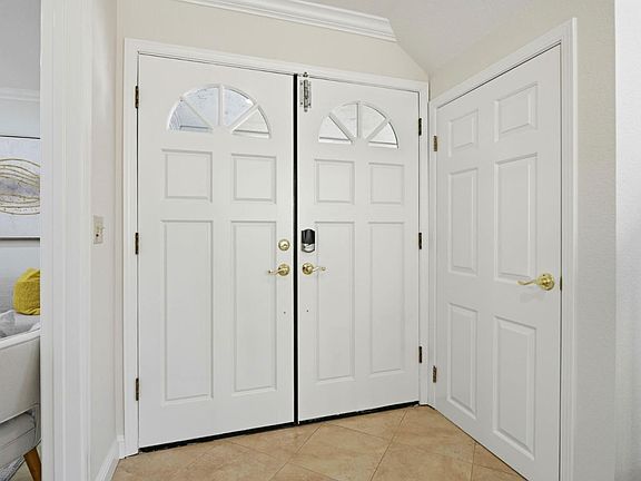 5th image of 6207 McAbee Rd