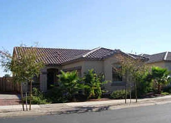 2nd image of 2043 S Starling Dr