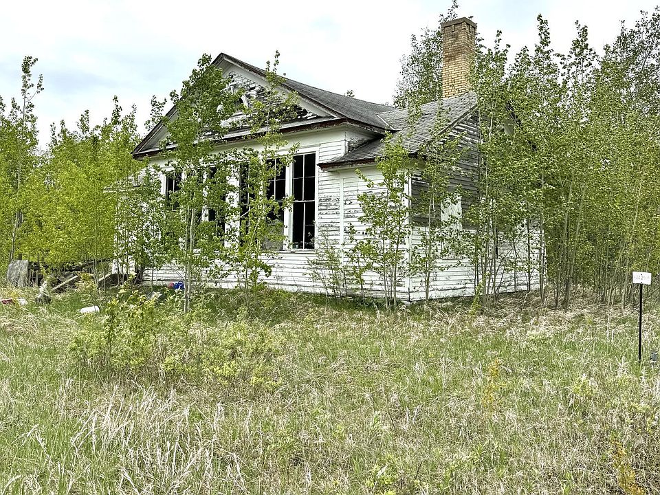 2nd image of 35346 240th St