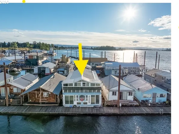 2901 NE Marine Dr Unit A20, Portland, OR 97211