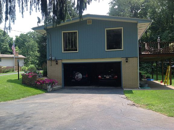 2nd image of 606 Woodland Dr