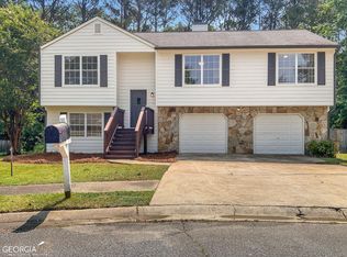 3193 Caley Mill Dr, Powder Springs, GA 30127