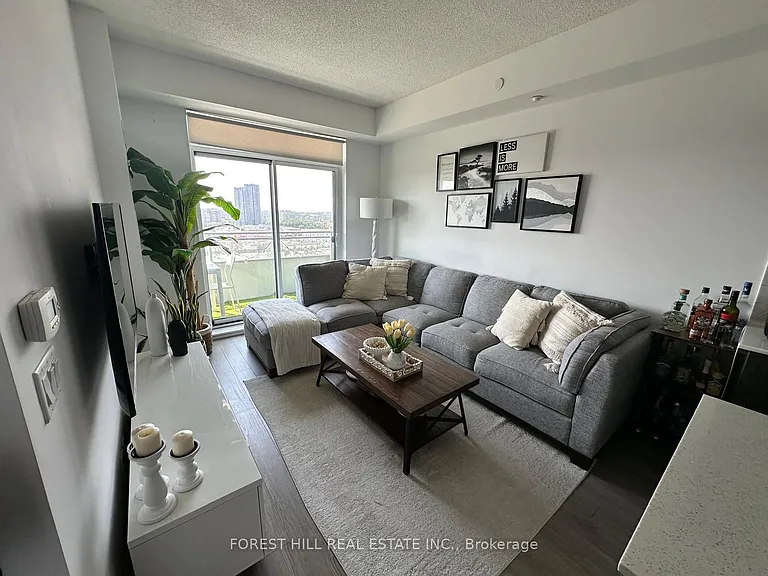 7890 Bathurst St #1706 — Photo 10