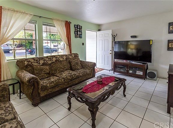 3rd image of 14142 Herron St
