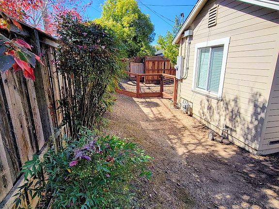 2nd image of 2311 Guerneville Rd #A