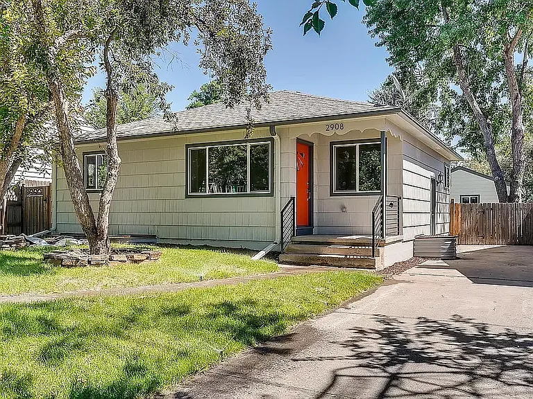2908 Eaton St — Photo 1