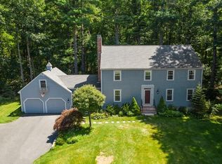 23 Landmark Rd, Westford, MA 01886