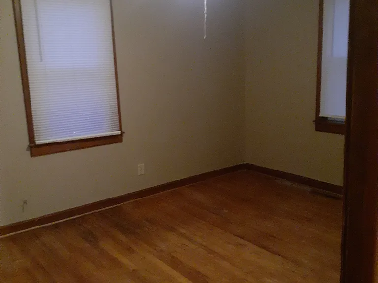 Bedroom (1)