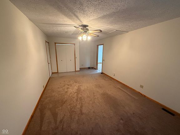 5th image of 1650 Plantation Dr
