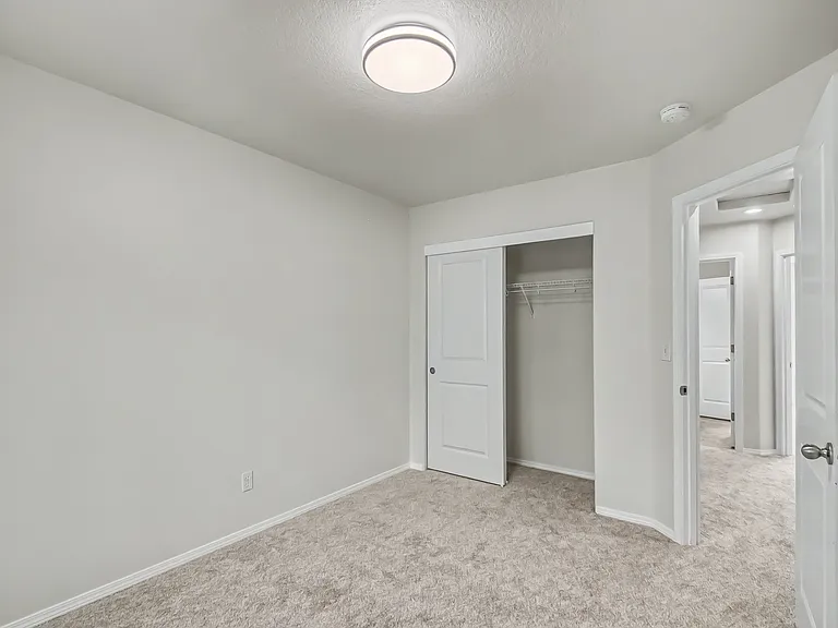 4857 SW 141st Ave — Photo 16