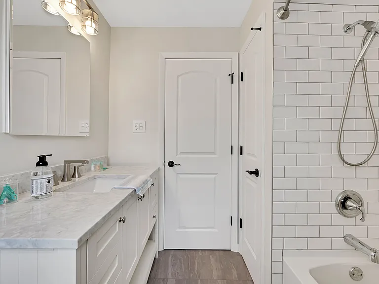 Bathroom Main Level