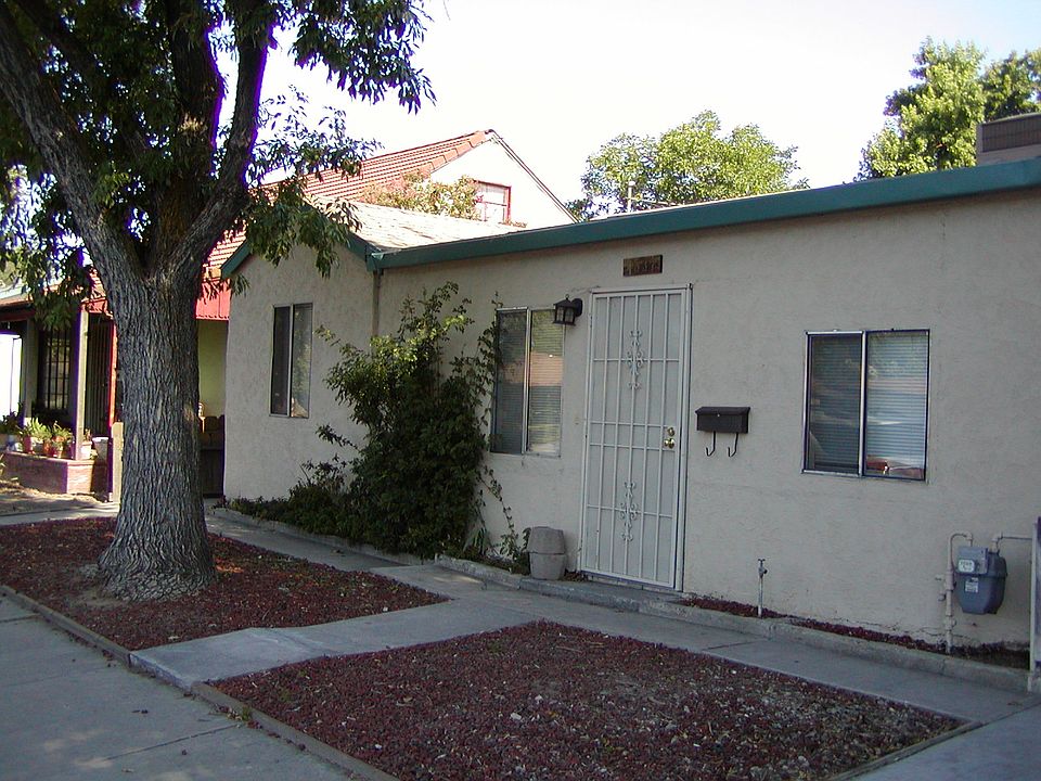 1st image of 1537 W Orangeburg Ave
